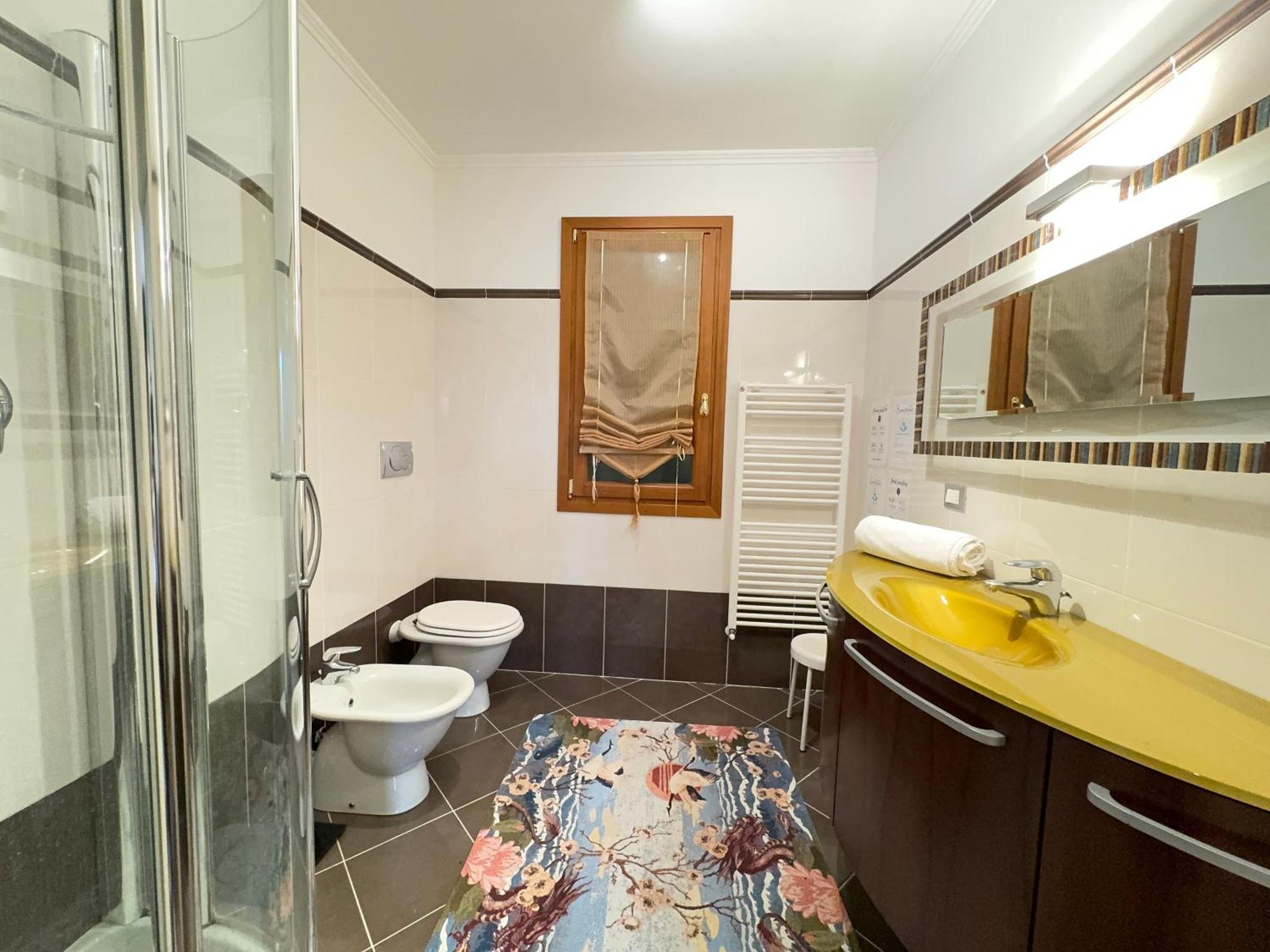 Vila Casa Perfetta Per Grandi Famiglie, Con Jacuzzi Bevera  Exteriér fotografie